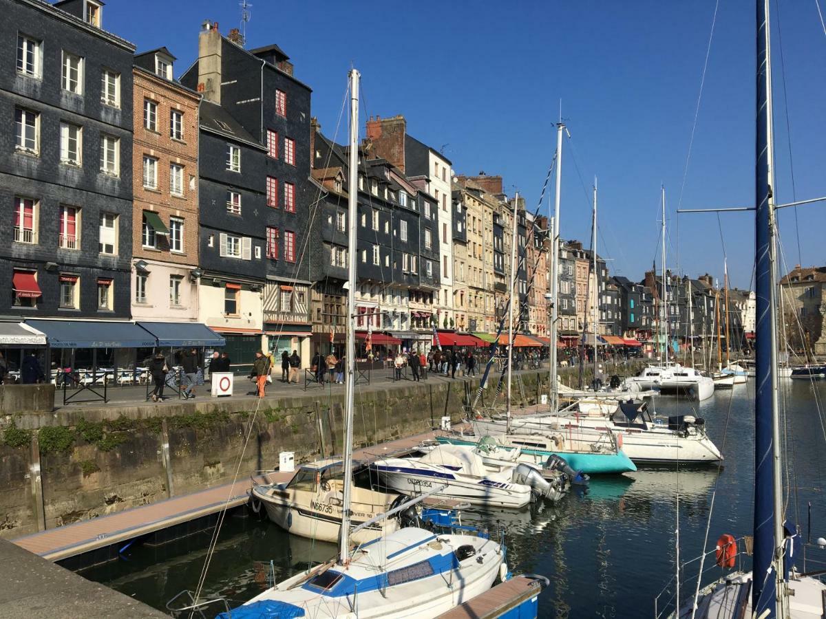 Apartmán Sous Les Toits D'Honfleur Exteriér fotografie